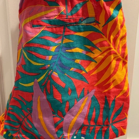 C&C California Tropical Leaf Print Shorts - Picture 5 of 5